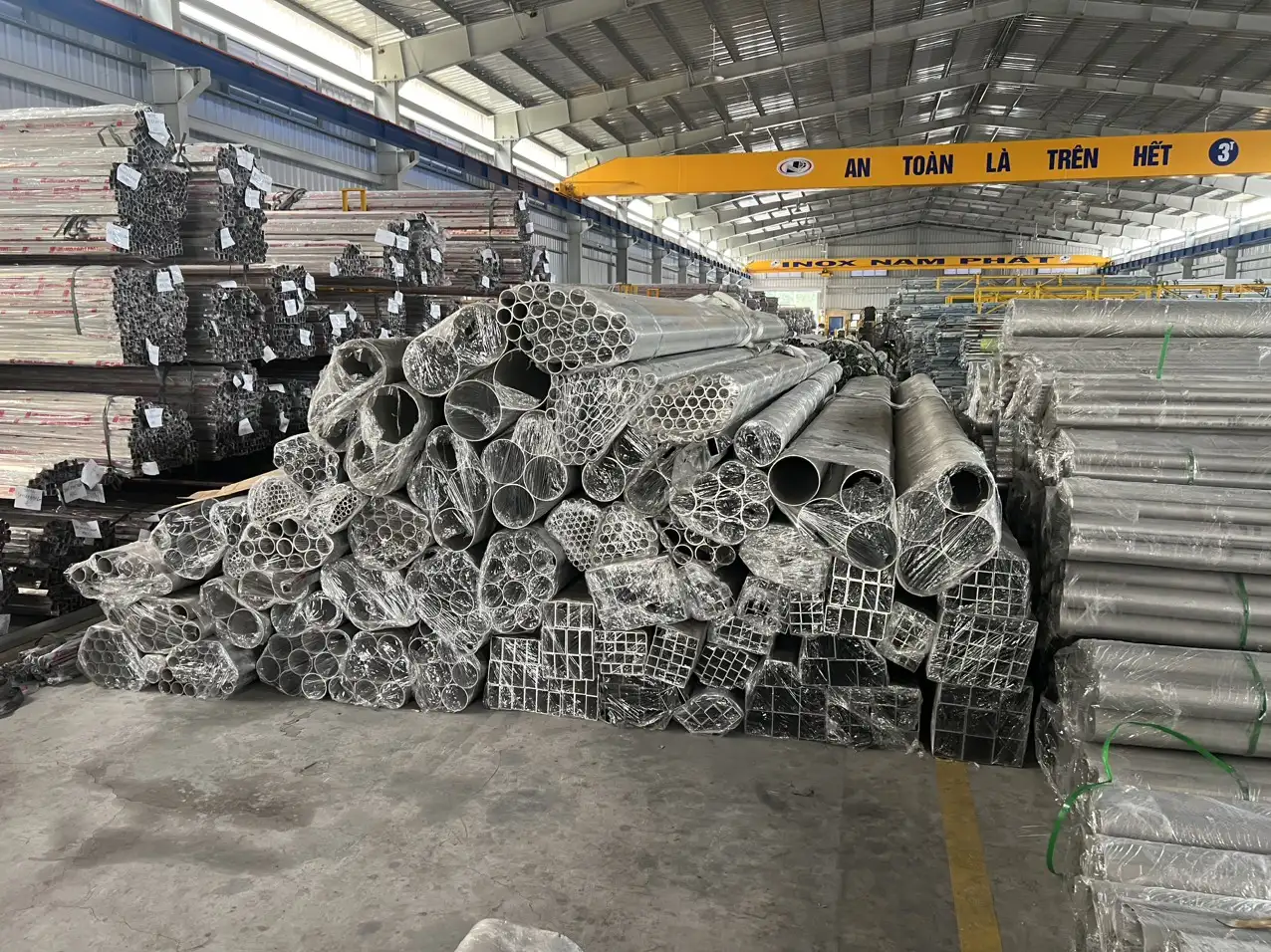 Cung Cấp Nguyên Vật Liệu Inox