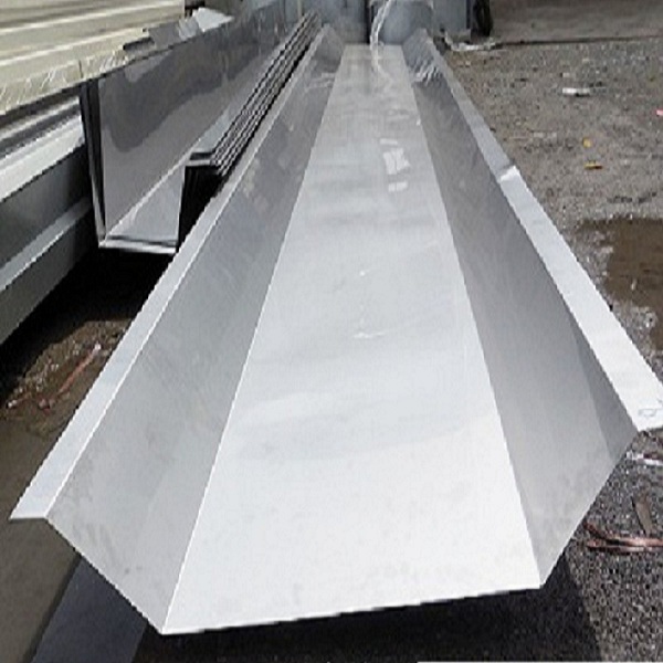 Dịch vụ Gia công máng xối inox